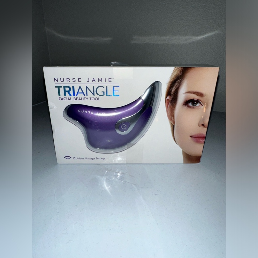 NEW/Sealed In Box Nurse Jaime Triangle Facial Beauty Tool Retail $159